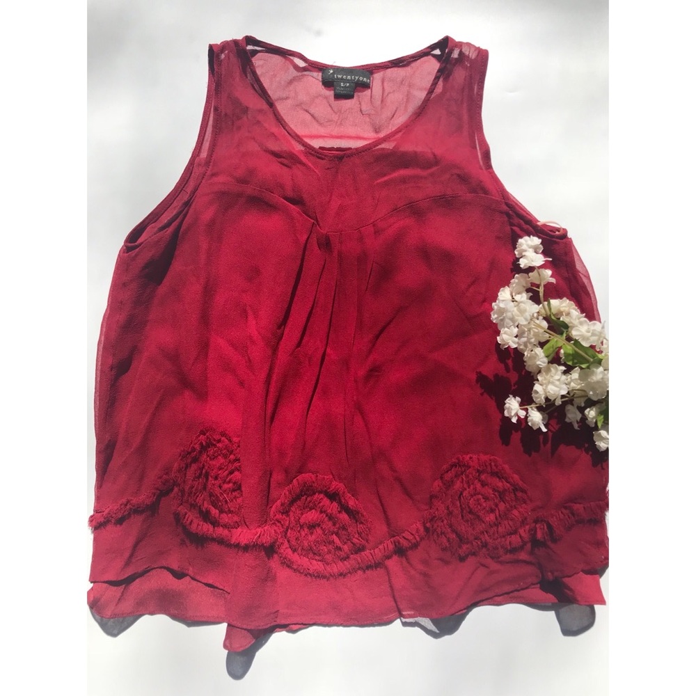 Sleeveless blouse - Picture 1 of 2